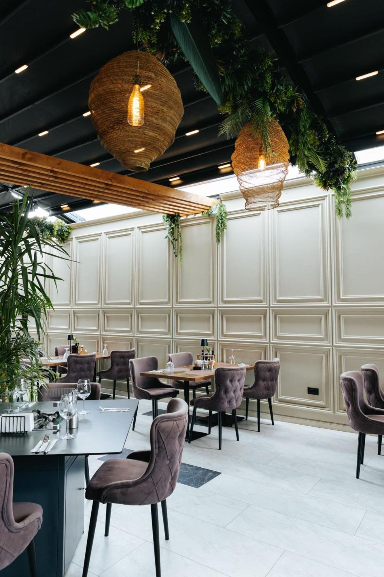 Hotel Goya Boutique à Târgu Jiu Extérieur photo